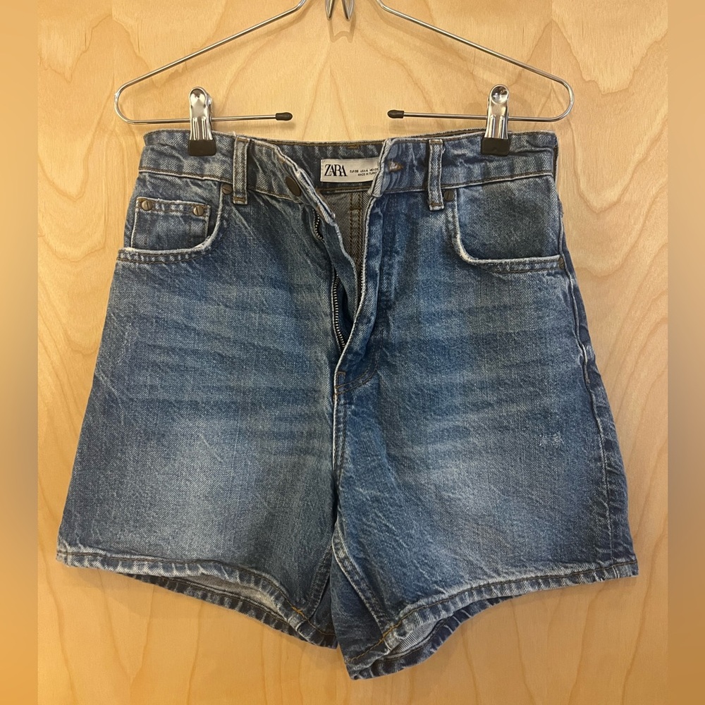 Zara High Waisted Mom Short